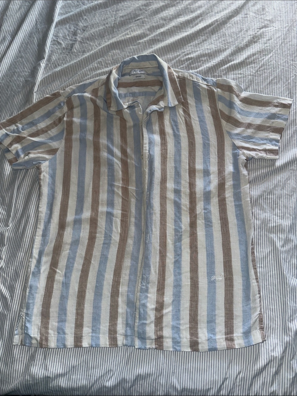 Men's Short-Sleeve Button-Down Stripe Shirt — Light Blue, White & Brown